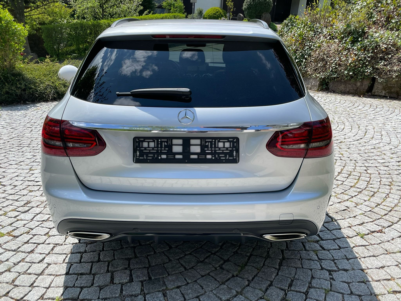Mercedes-Benz C 400 4Matic T 9G-TRONIC — photo 6