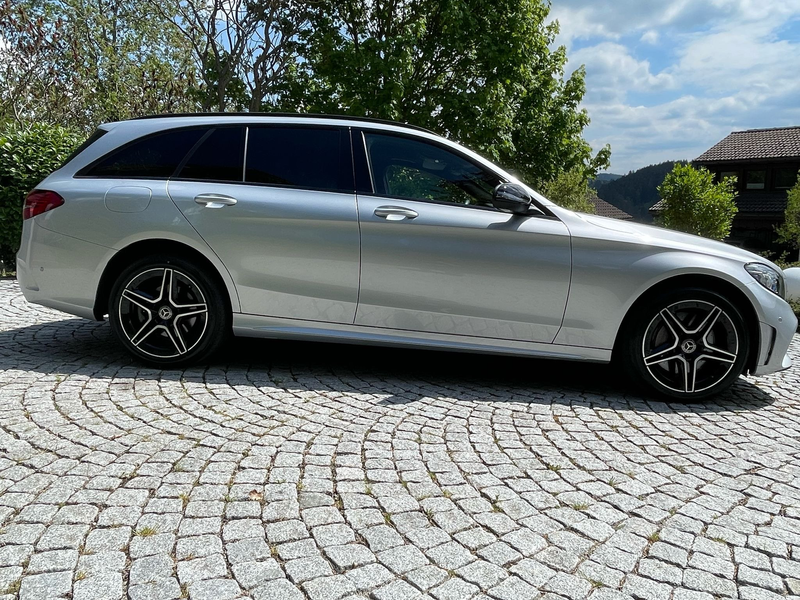 Mercedes-Benz C 400 4Matic T 9G-TRONIC — photo 2