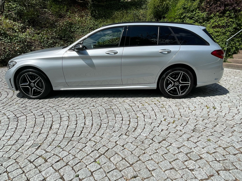 Mercedes-Benz C 400 4Matic T 9G-TRONIC — photo 3