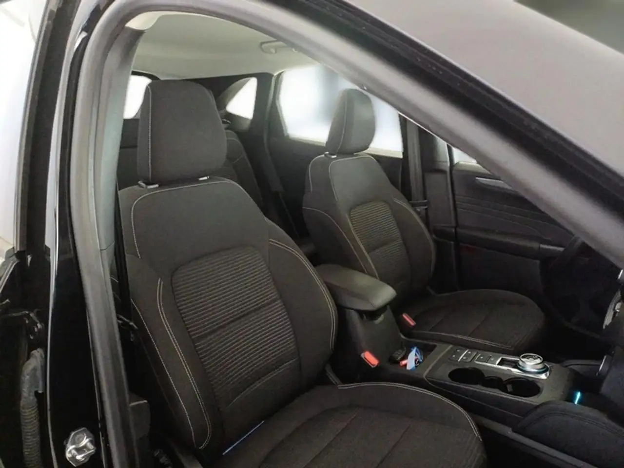 Ford Kuga 2.5 FHEV 152 CV 2WD TITANIUM BUSINESS AUTO SUV, миниатюра 10