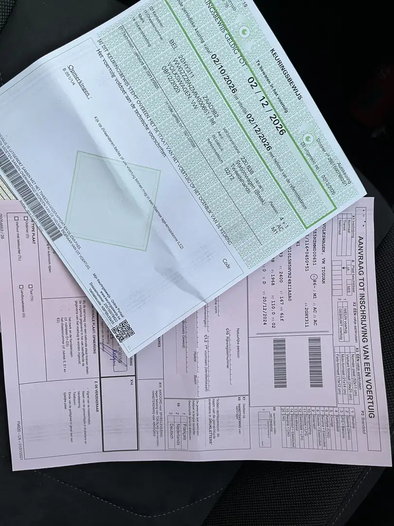 Volkswagen Tiguan Allspace 2.0 TDi  4Motion Avec FEUILLE ROSE ! Gris - 2