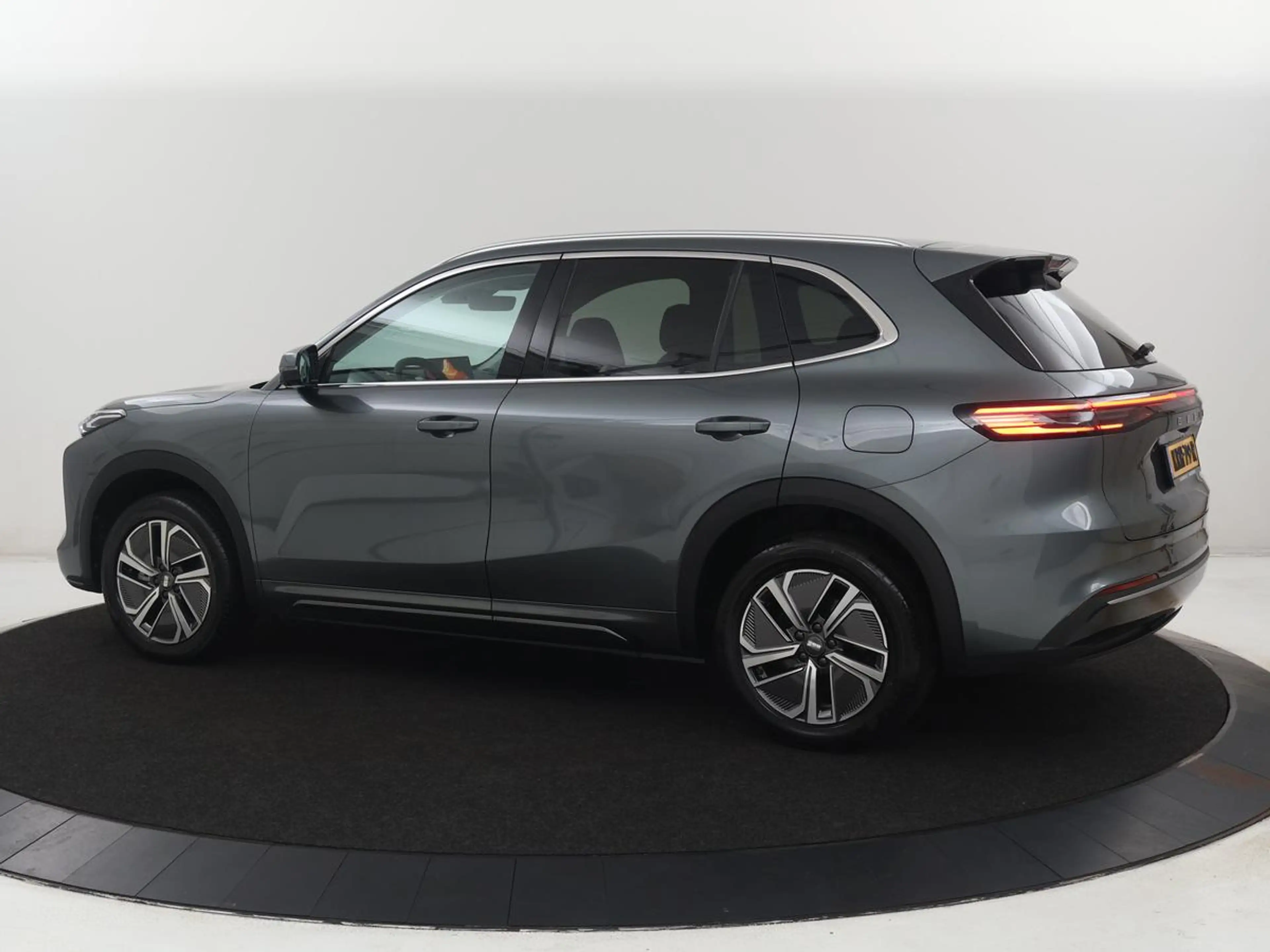 Geely Starray EM-i 1.5 Pro | Leder | Adaptive cruise | Carplay | Full — photo 2