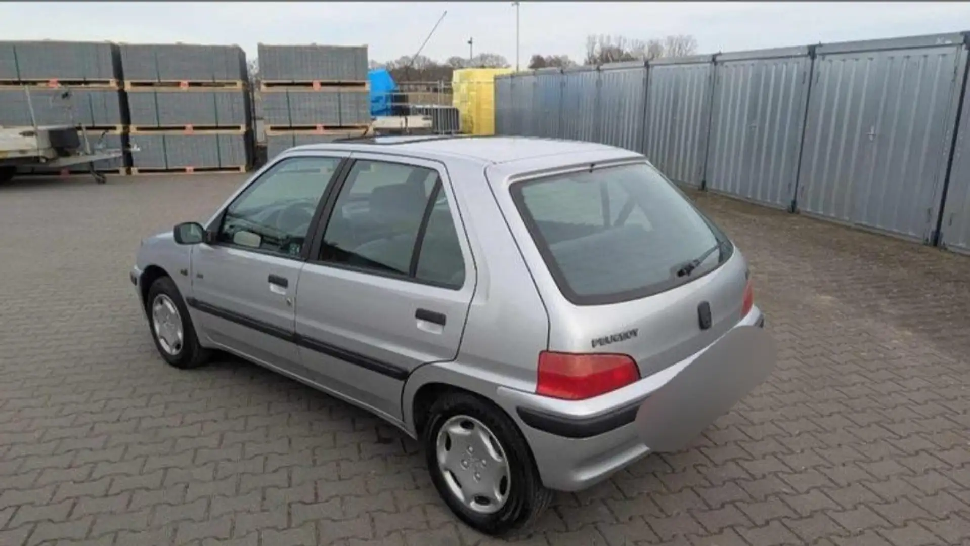 Peugeot 106 1.1i XR - 2