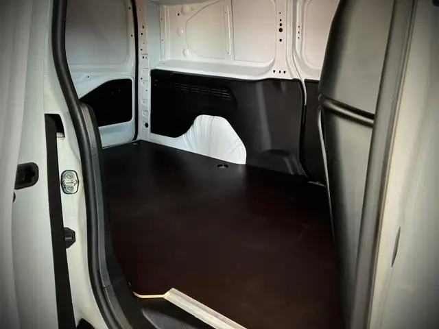 Citroen Berlingo view 9