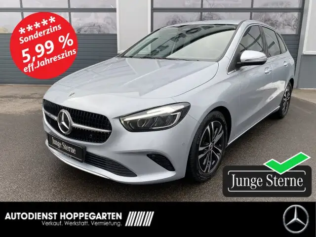 Mercedes-Benz B 180 B 180 Behindertengerecht LED Kamera Memory MBUX