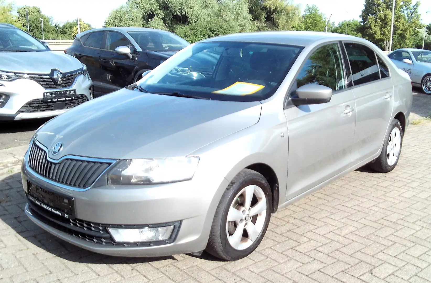 Skoda Rapid/Spaceback Rapid 1.2 TSI Ambition Beige - 1