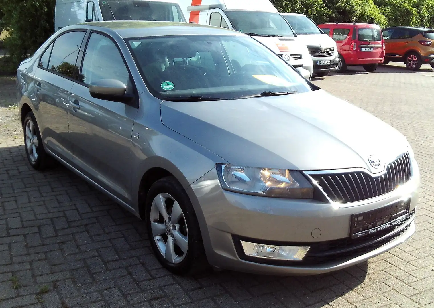 Skoda Rapid/Spaceback Rapid 1.2 TSI Ambition Beige - 2