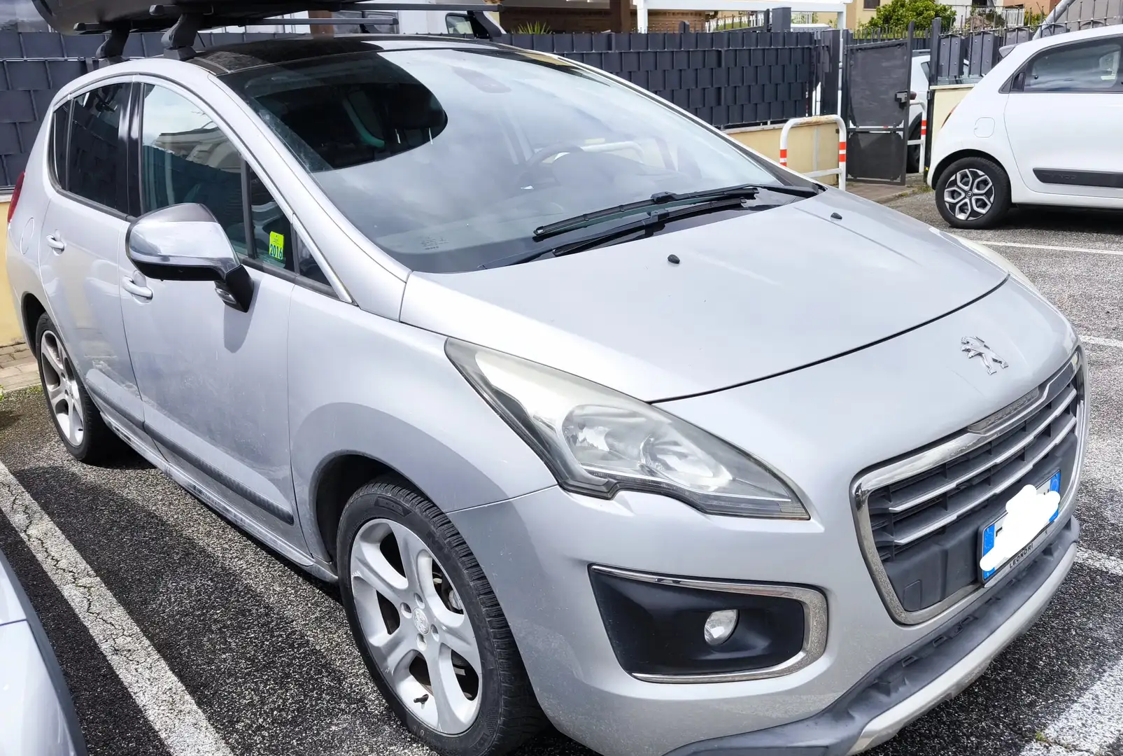 Peugeot 3008 3008  1.6 hdi  Allure 115cv fap Argento - 1