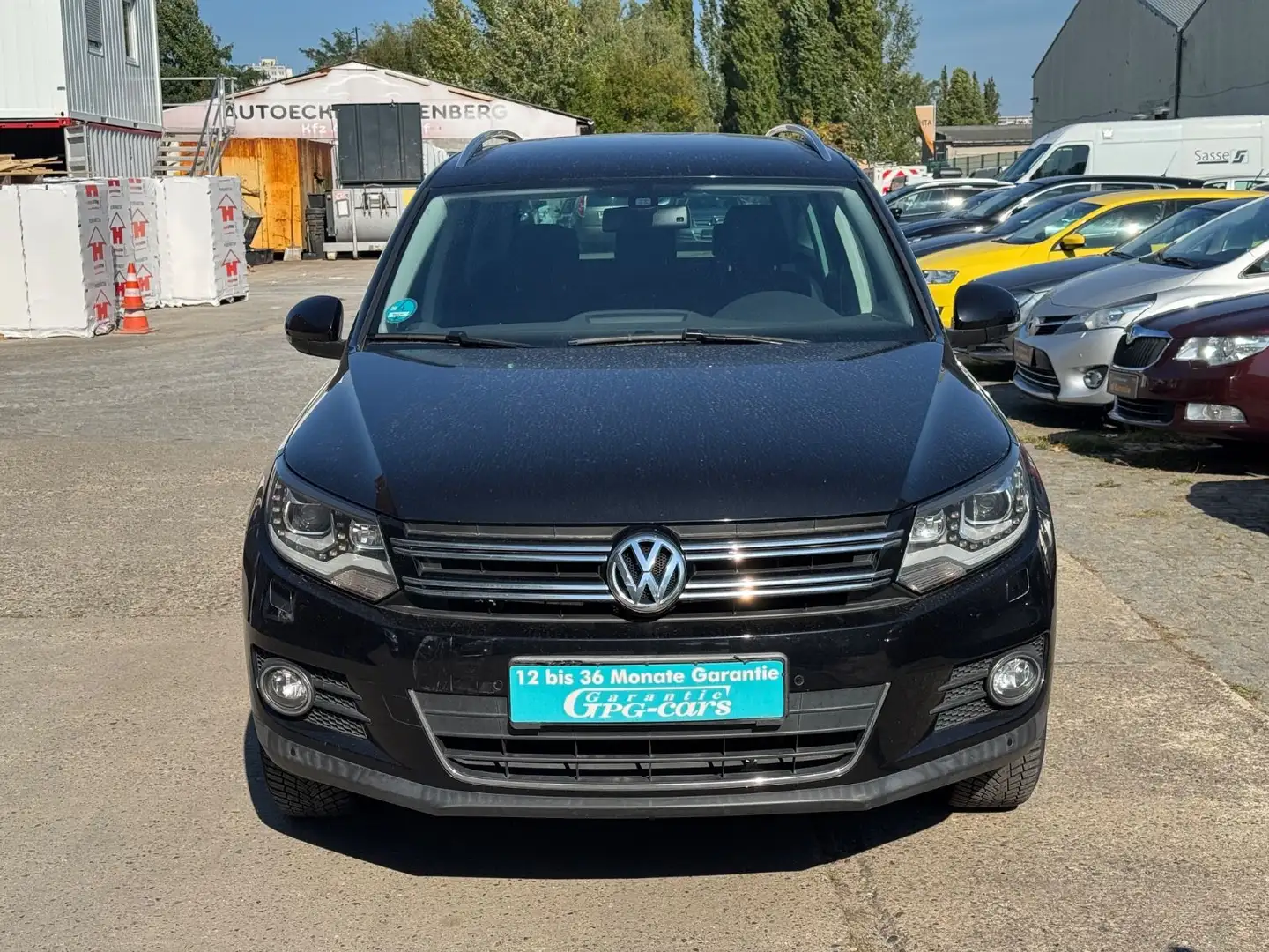 Volkswagen Tiguan Sport & Style 4Motion Scheckheftgepflegt Zwart - 2
