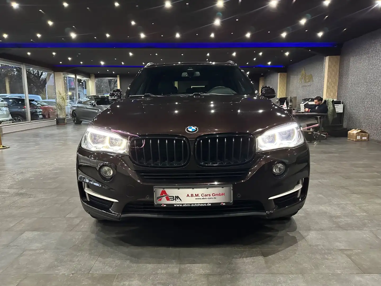 BMW X5 xDrive 30 d Sport / HEAD-UP / KAMERA / LEDER Brun - 2