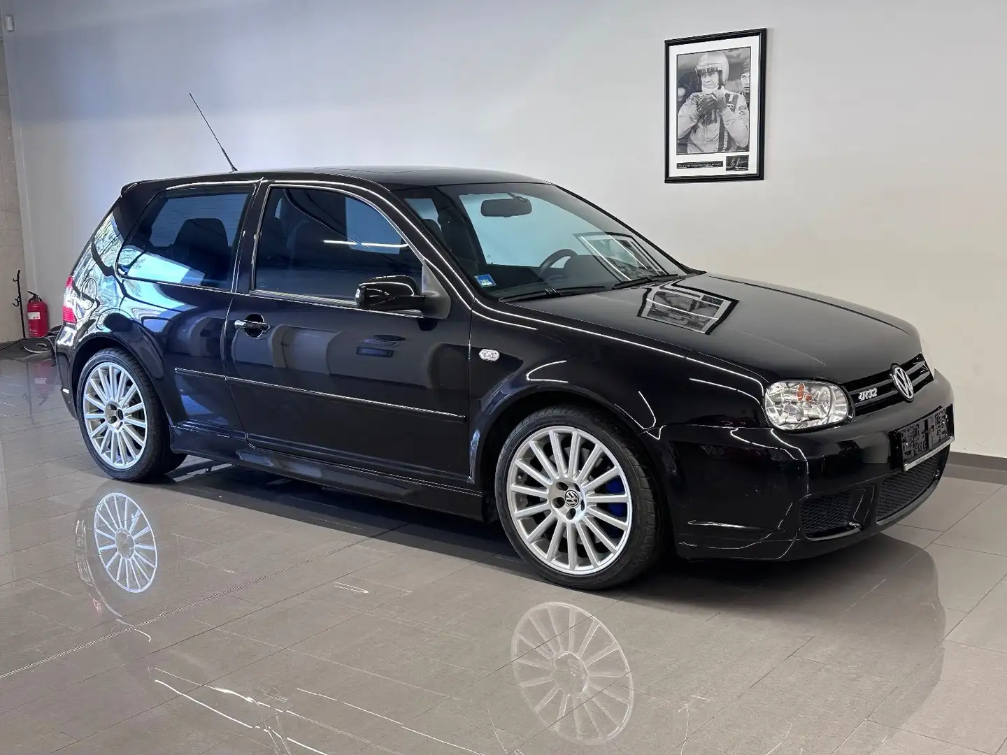 Volkswagen Golf 4 R32 4mot.1.Hd. Org.13.700KM Neuzustand Noir - 2