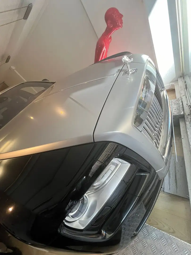 Rolls-Royce Ghost 6.6 V12 570ch SWB A Schwarz - 2