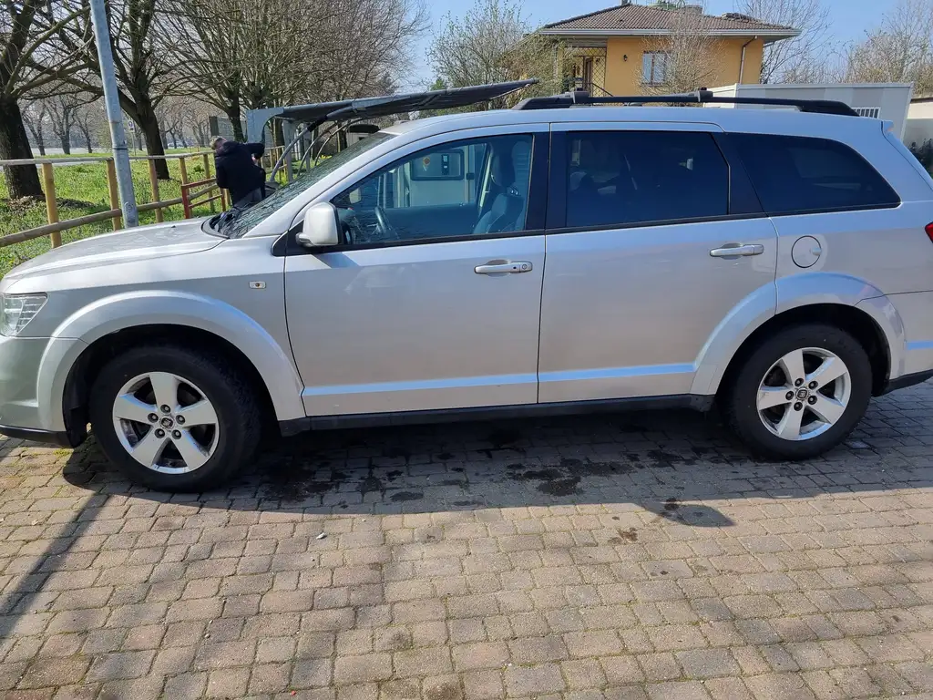 Fiat Freemont 2011 из Европы — купить под ключ