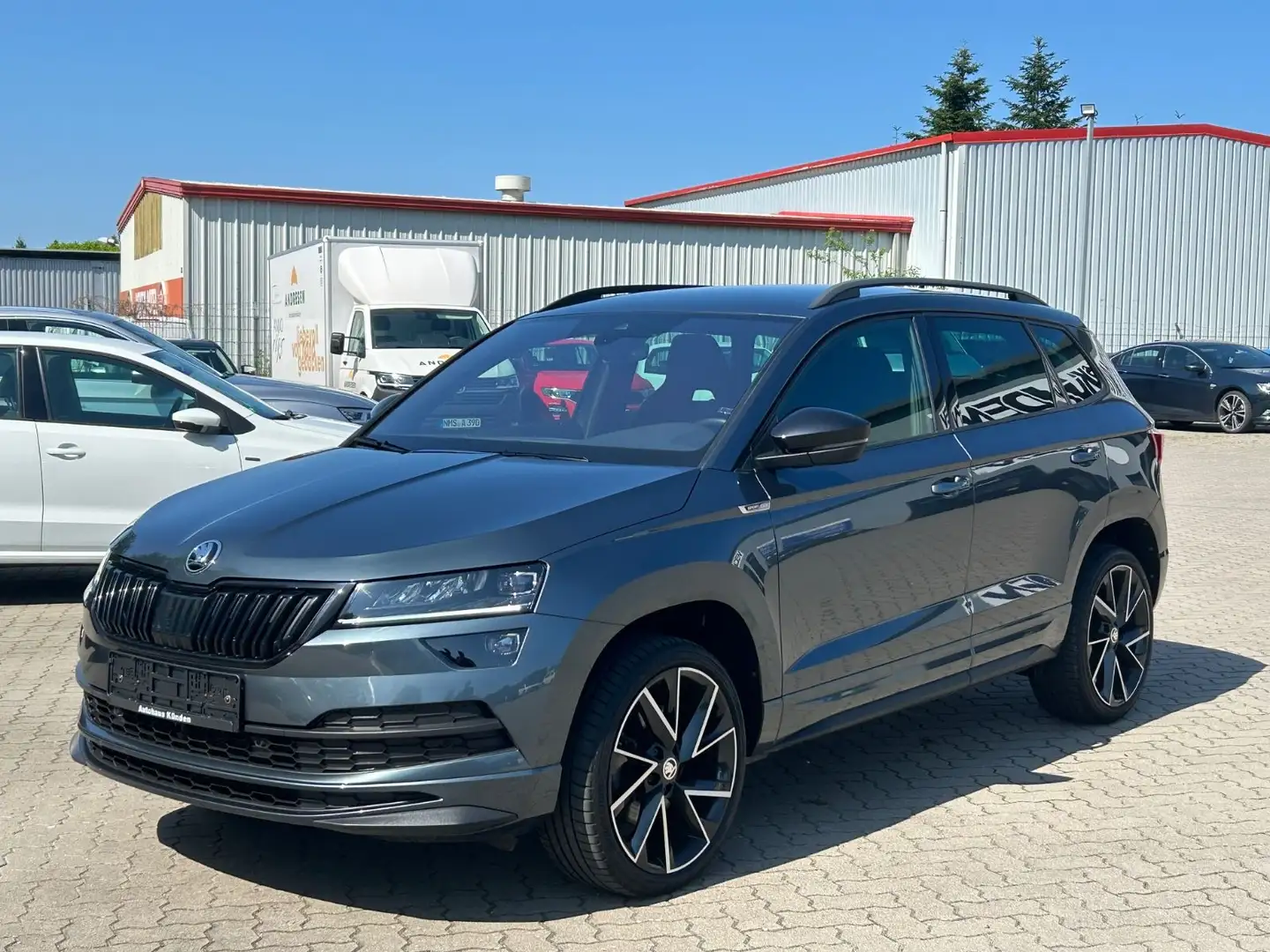 Skoda Karoq 1.5 TSI Sportline °ACC°VC° Grau - 1