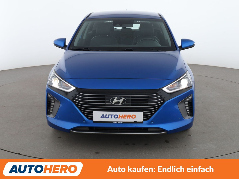 Hyundai IONIQ 1.6 Hybrid Premium Aut.*TEMPO*CAM*PDC* — photo 9