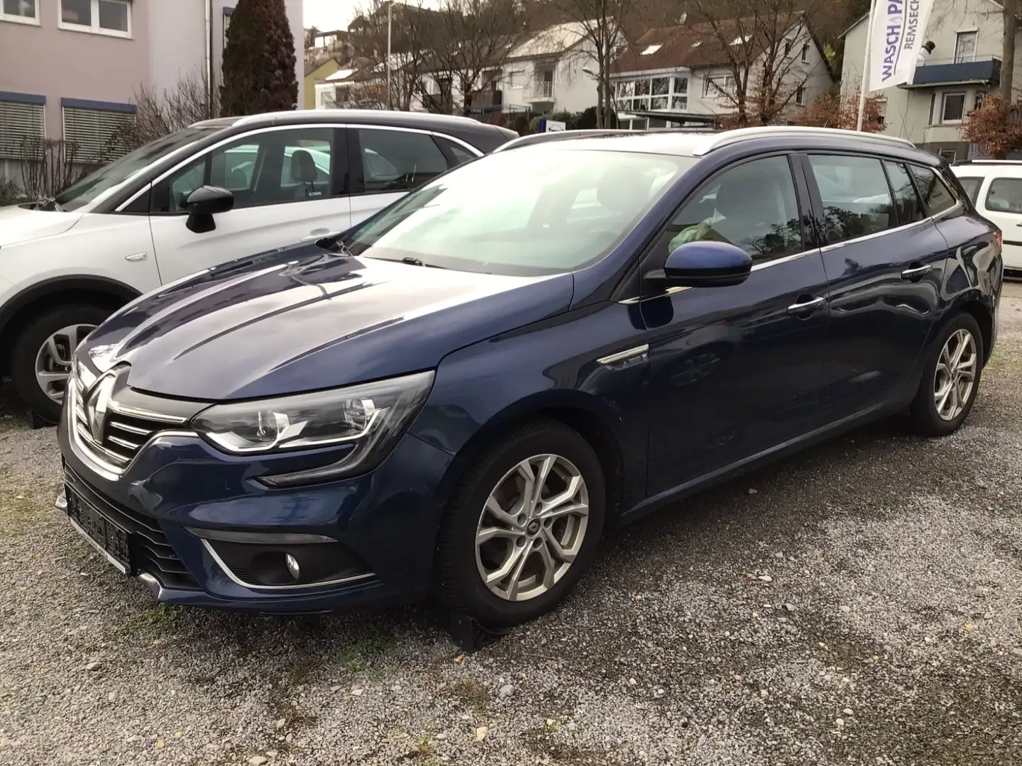 Renault Megane IV Grandtour Intens Automatik Bleu - 1