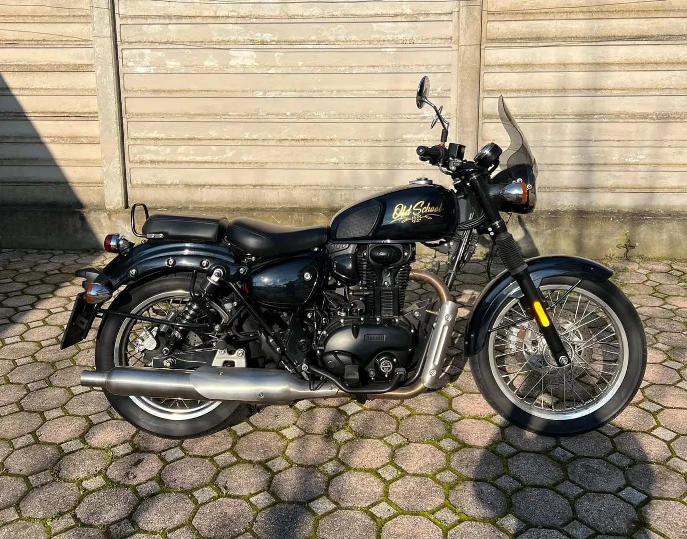 Benelli Imperiale classic Fekete - 2