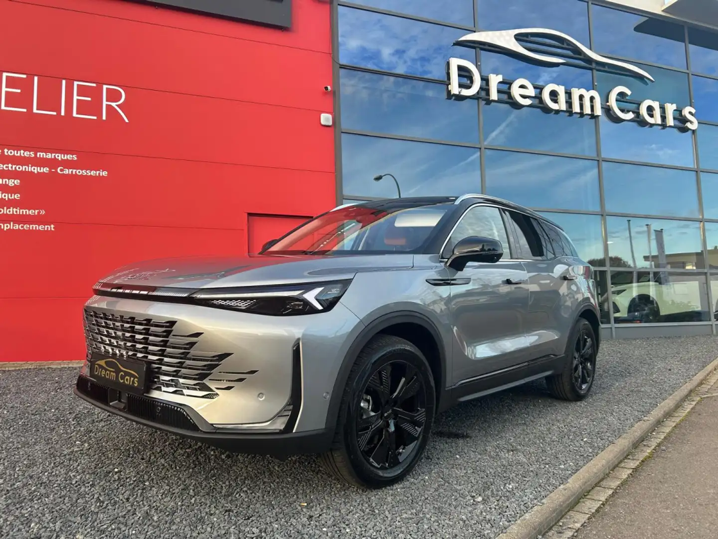 BAIC Beijing X75 1.5 TURBO AUTO FULL OPTION Gris - 1