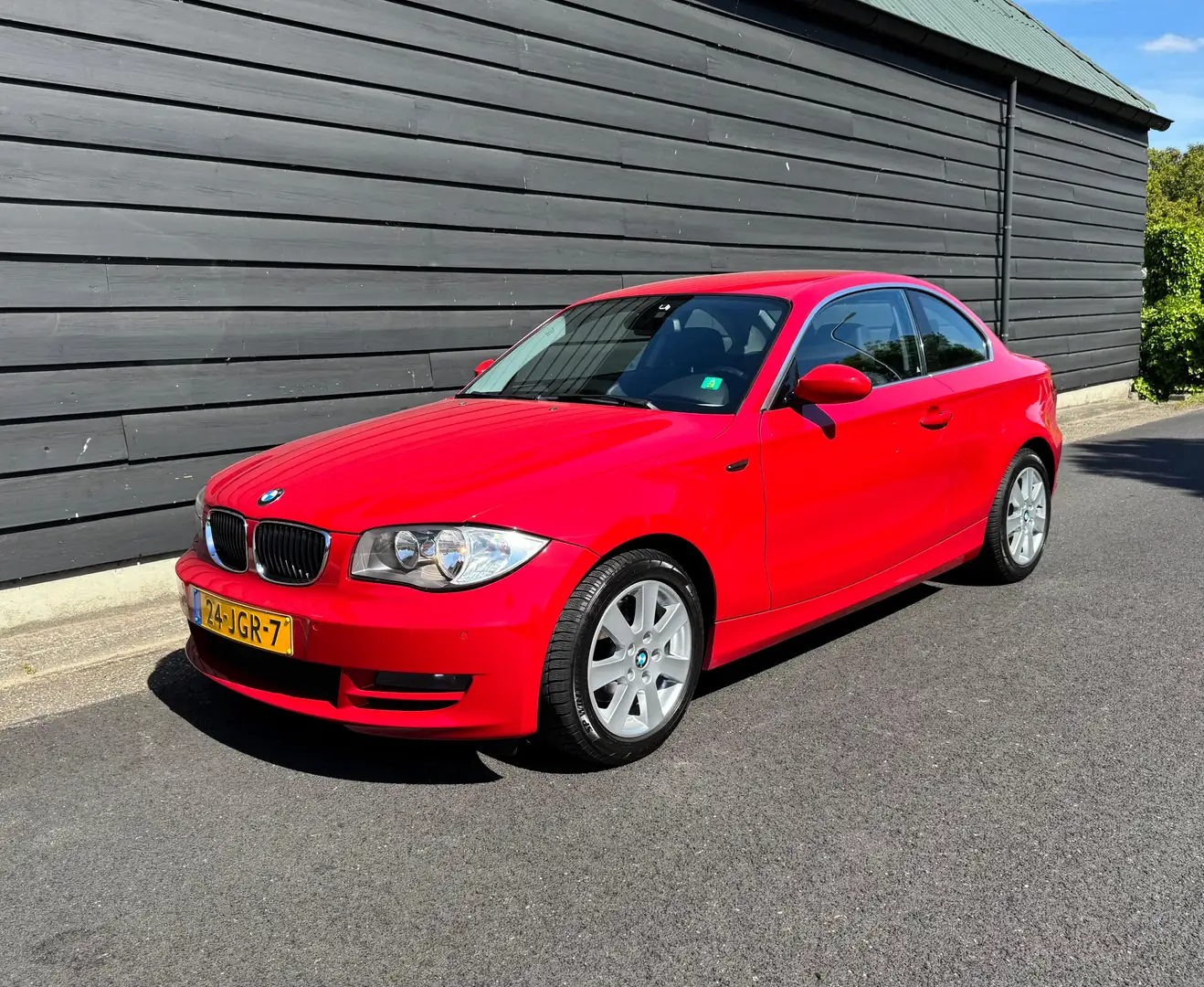 BMW 125 125i E82 High Executive Rouge - 2