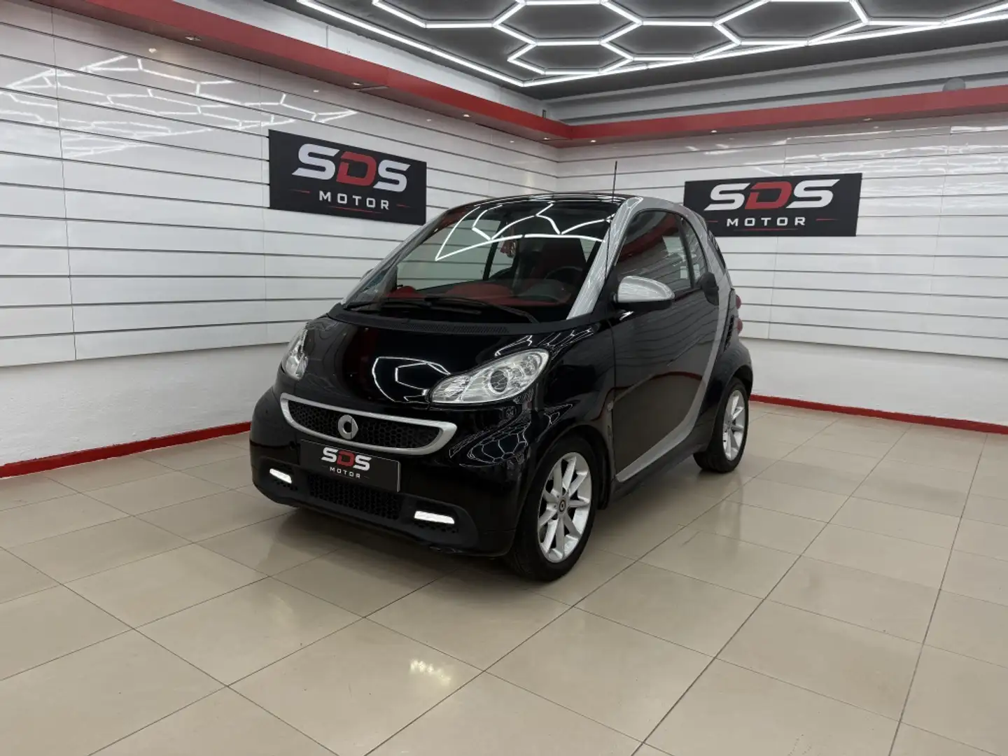 smart forTwo Deportivo Automático de 2 Puertas Negro - 1