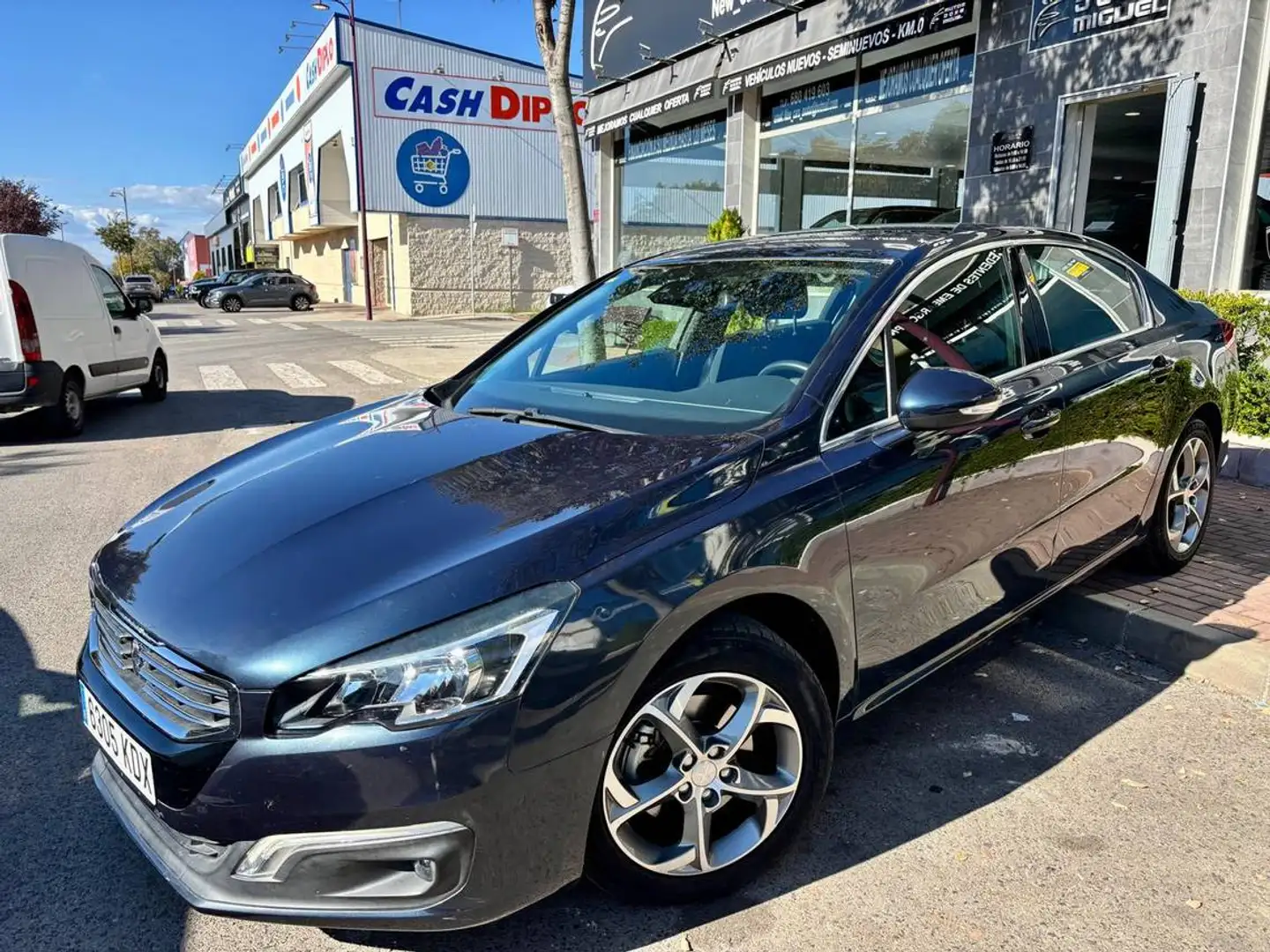 Peugeot 508 2.0BlueHDI Active 150 Blau - 2