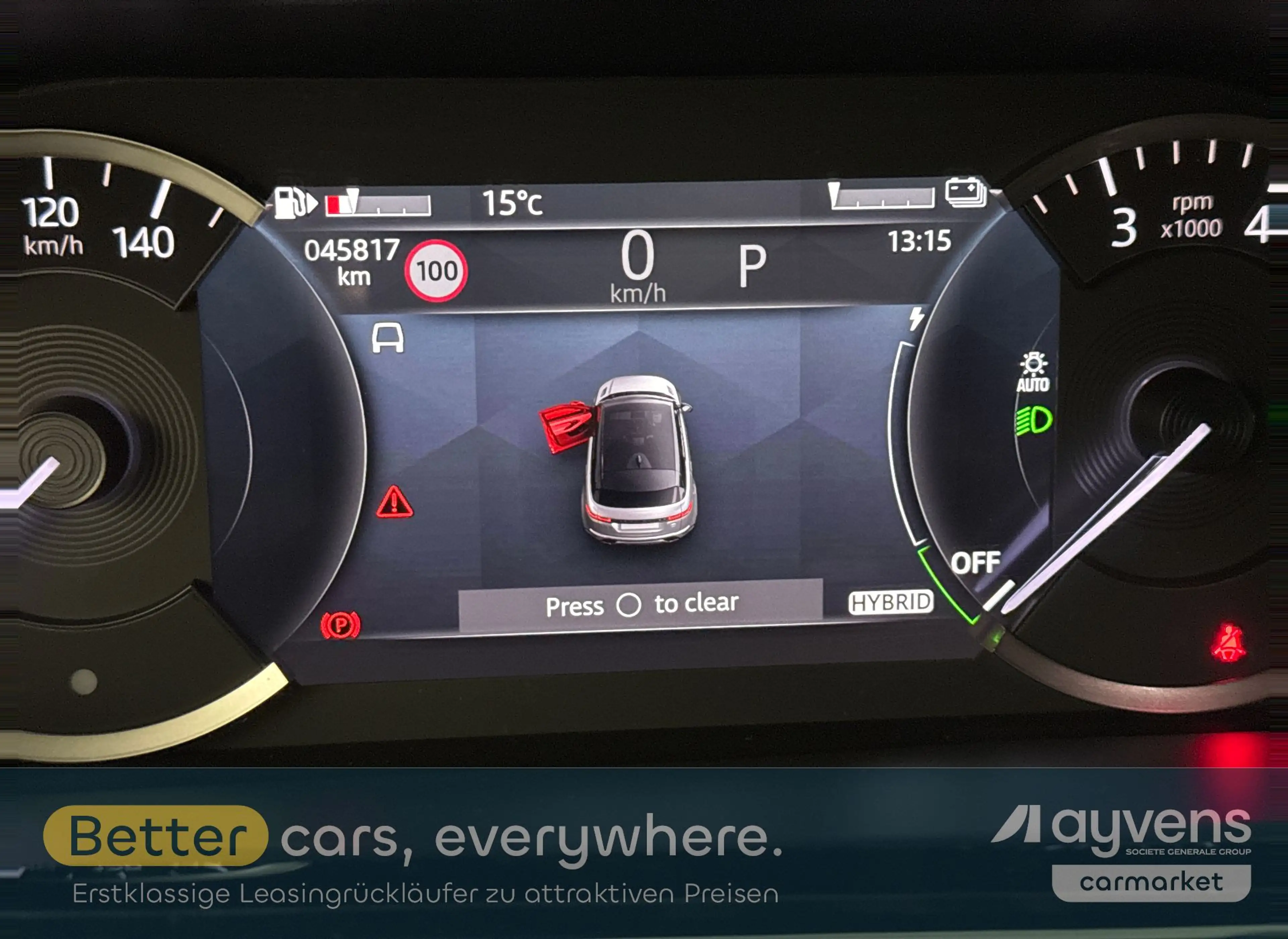 Land Rover Range Rover Evoque P300e — photo 12