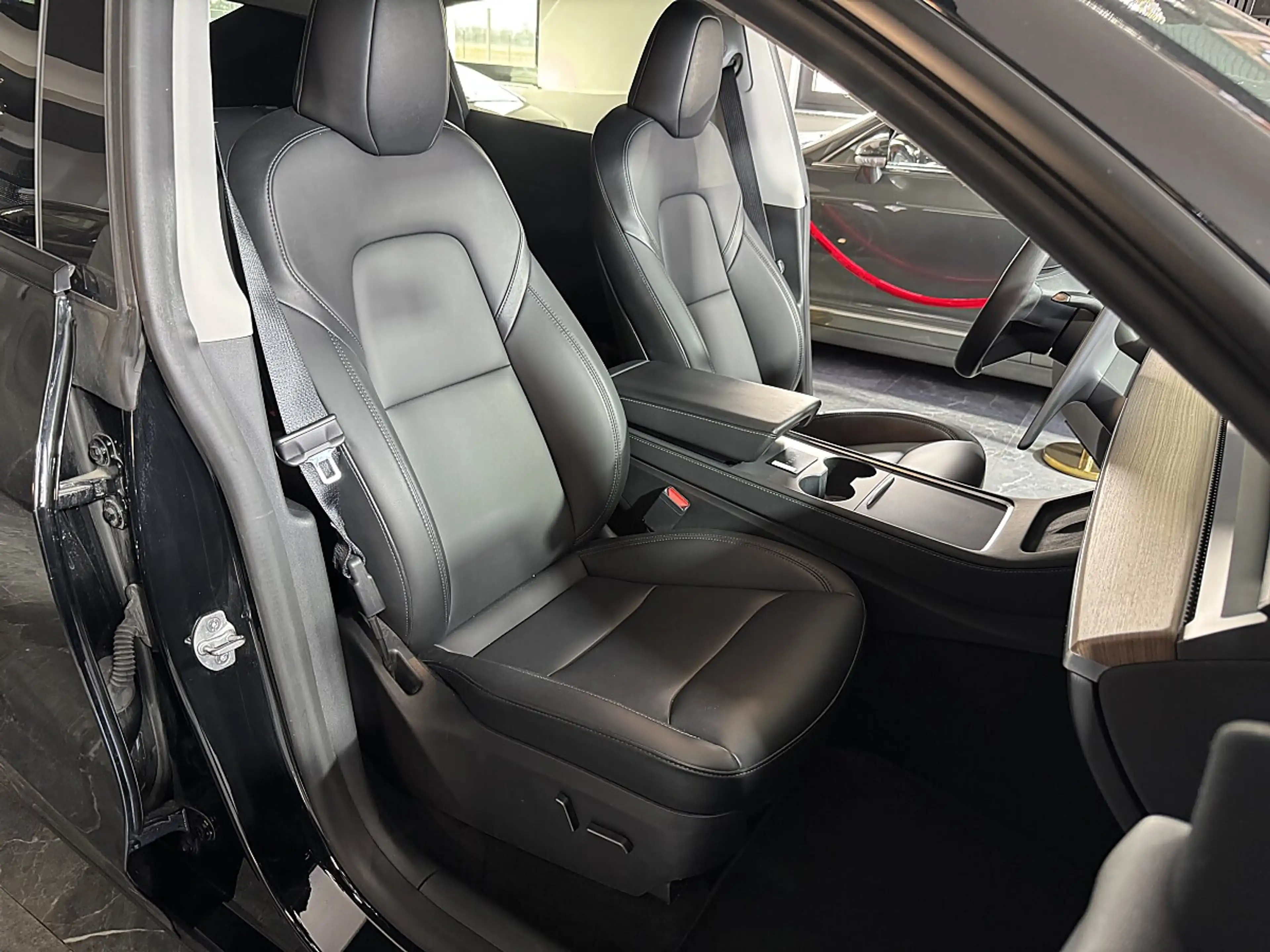 Tesla Model Y Performance AWD*1.Besitz*Inkl. MwSt*Brutto* — photo 10