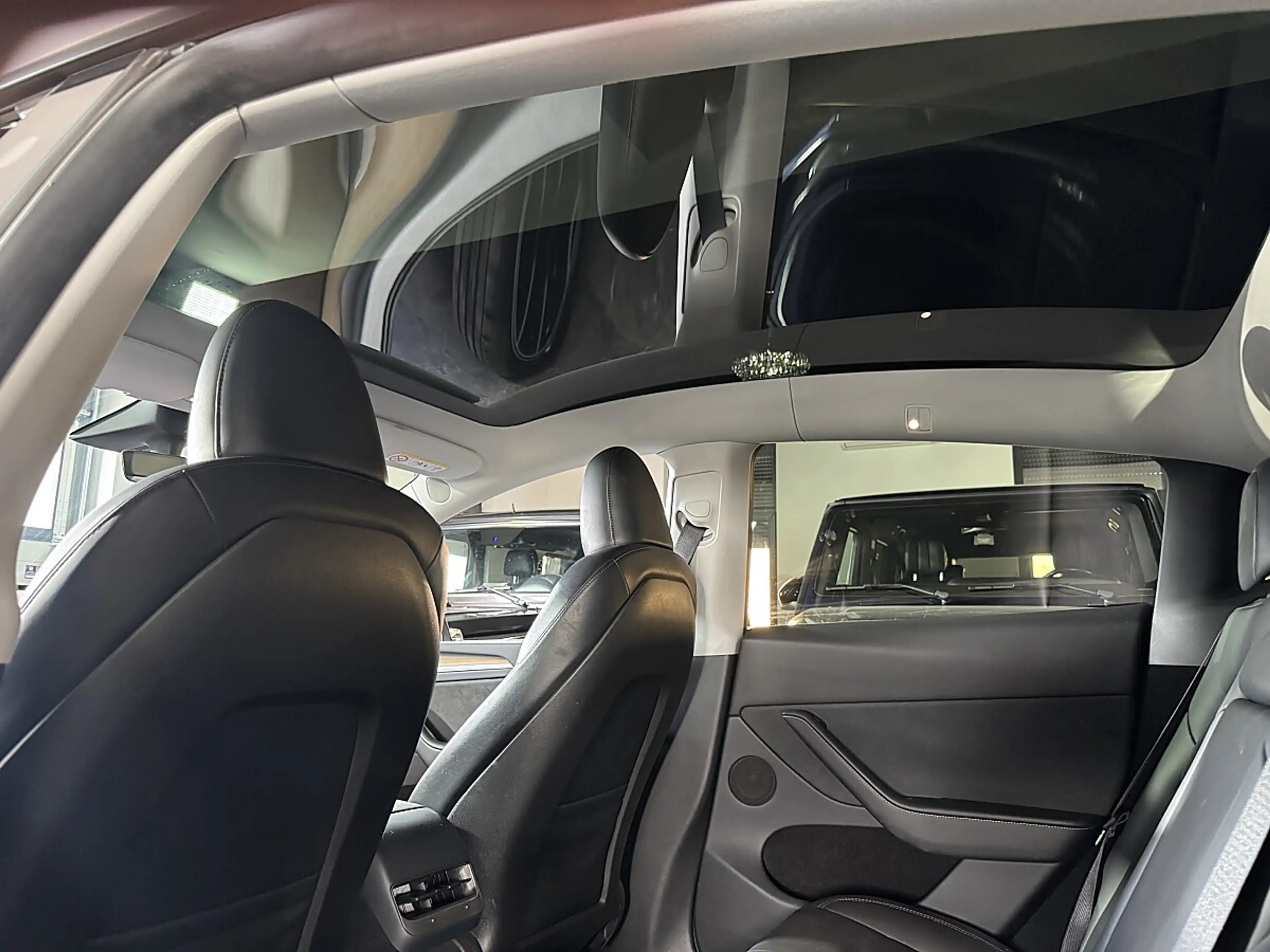Tesla Model Y Performance AWD*1.Besitz*Inkl. MwSt*Brutto* — photo 12