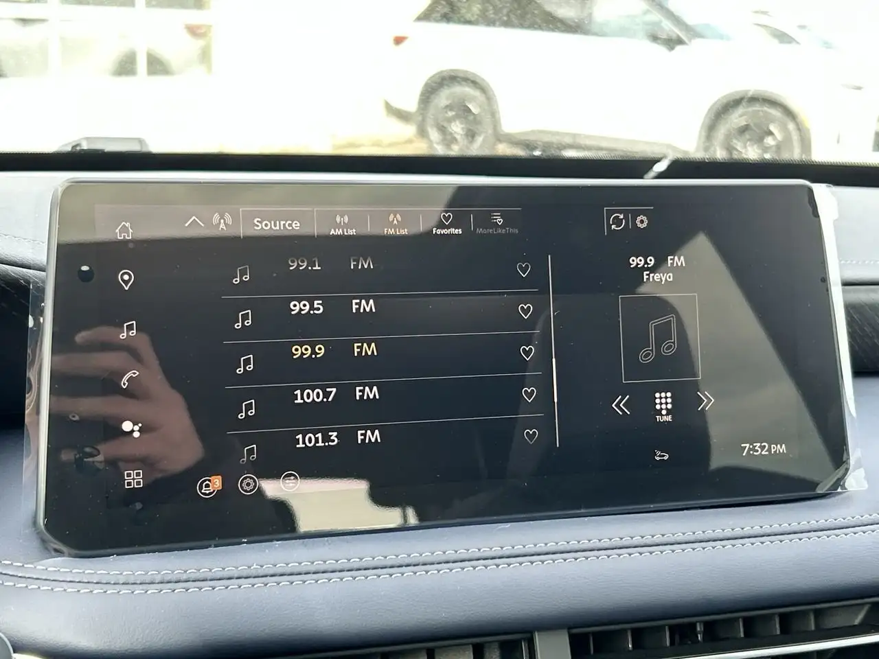 Infiniti QX60 снимка Infiniti QX60