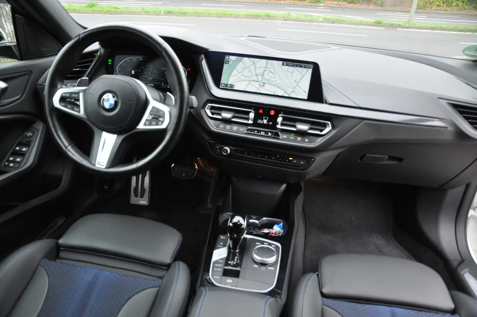 BMW 220 Grand Coupe Steptronic 220 d M Sport Weiß - 2