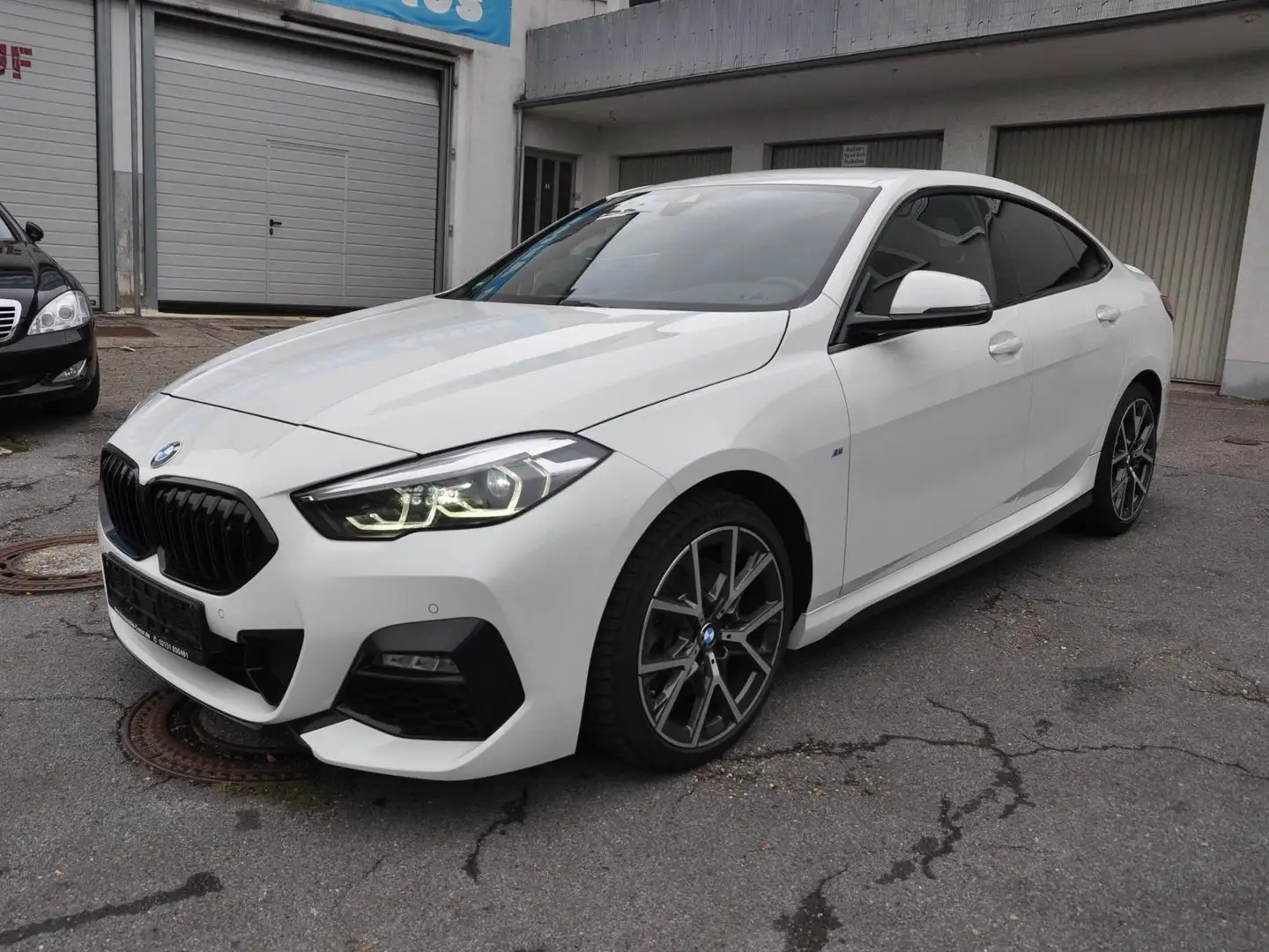 BMW 220 Grand Coupe Steptronic 220 d M Sport Weiß - 1