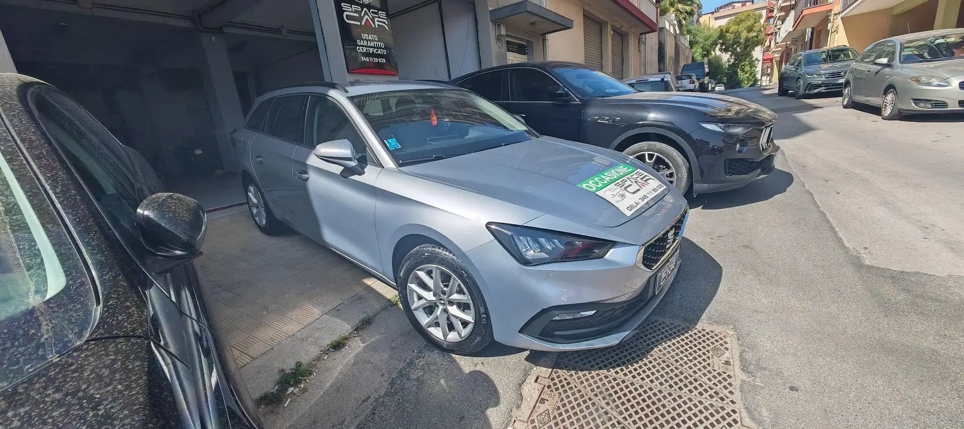 SEAT Leon Sportstourer 2.0 tdi Style 115cv - 1