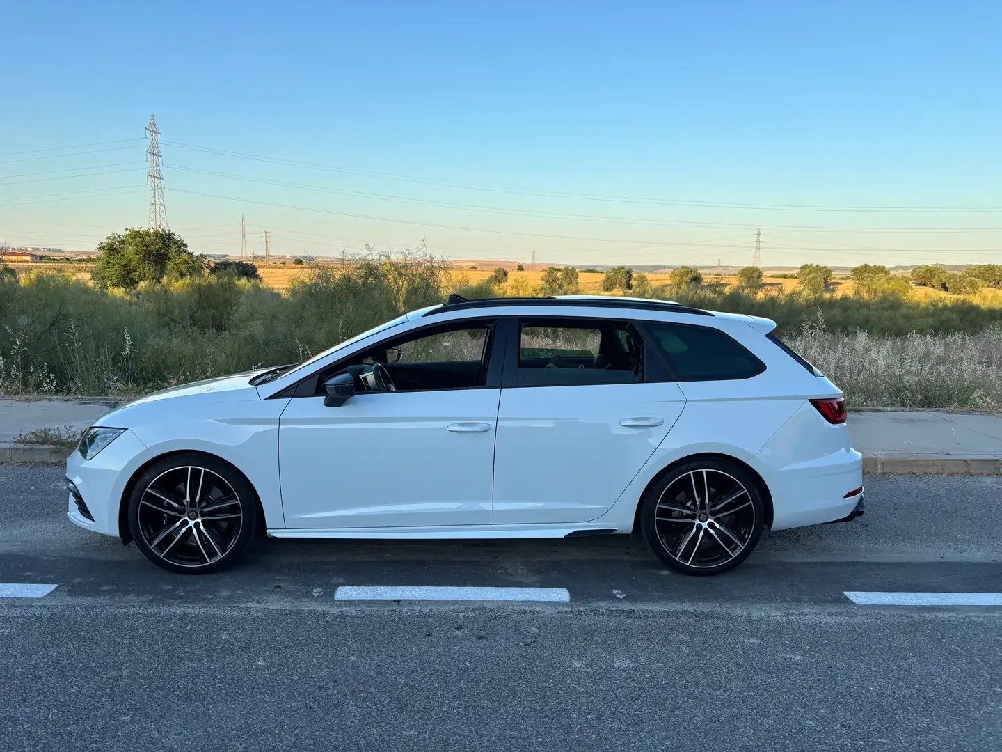 SEAT Leon León ST 2.0 TSI S Blanco - 2