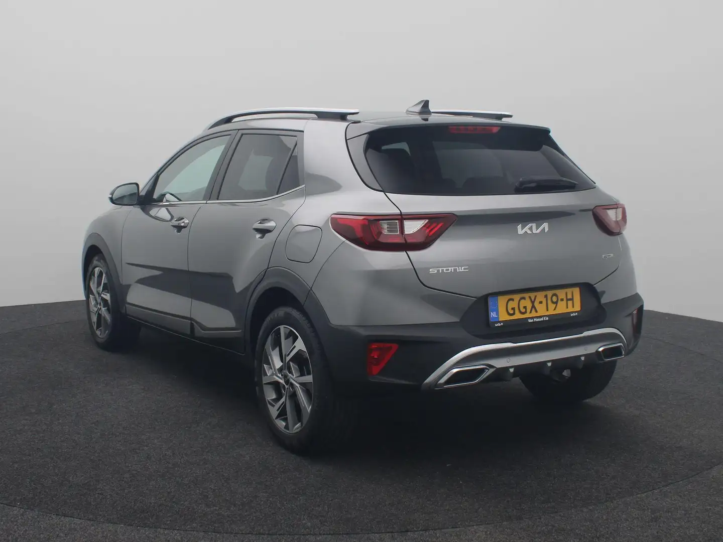 Kia Stonic 1.0 T-GDi MHEV GT-PlusLine | DCT7 Automaat | Dodeh Grijs - 2