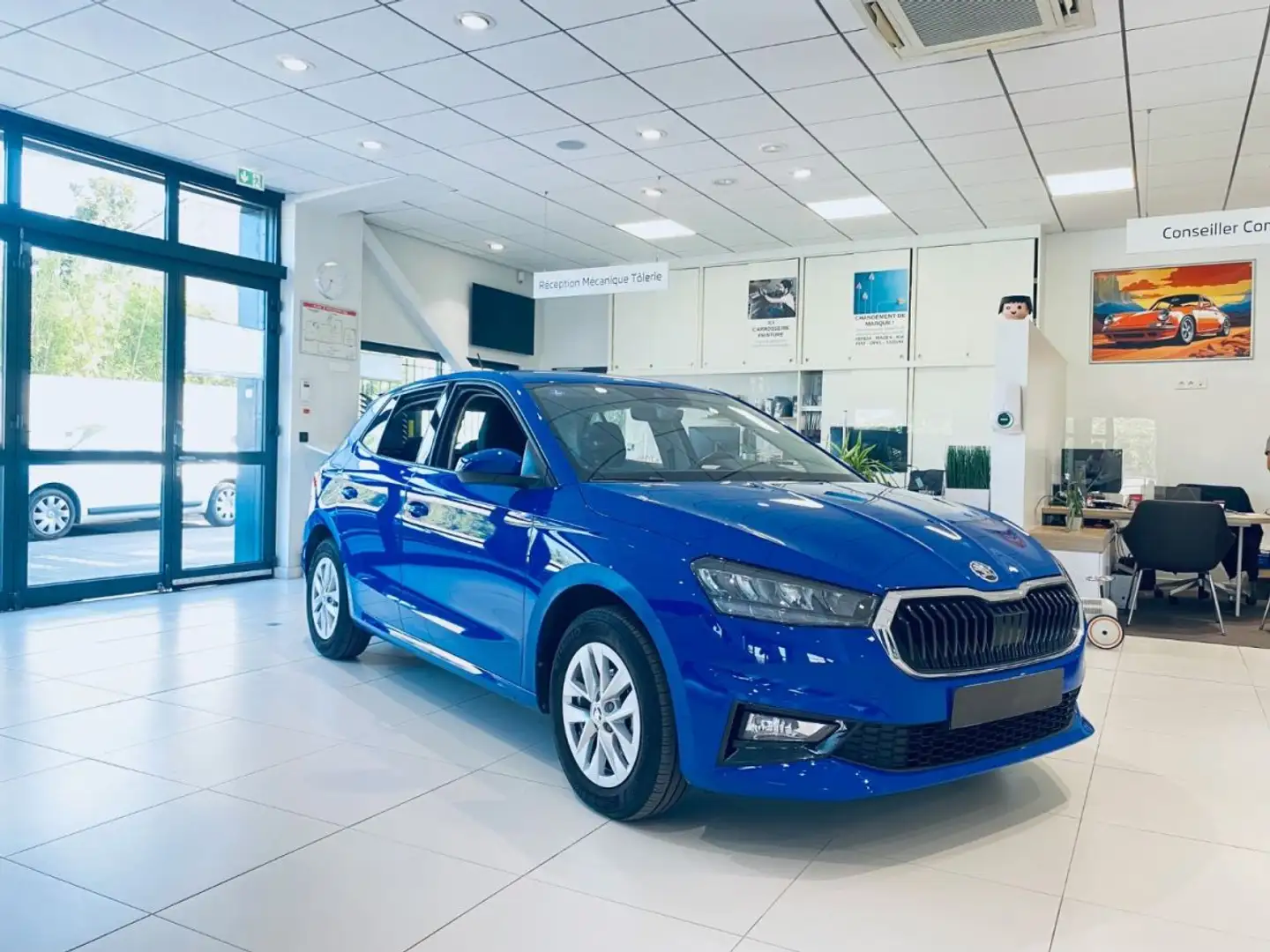 Skoda Fabia 1.0 TSI 95 ch BVM5 AMBITION Bleu - 2