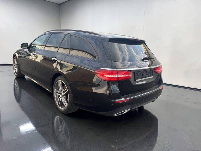 Mercedes-Benz E 400 E 400 d 4Matic (213.223) — photo 2