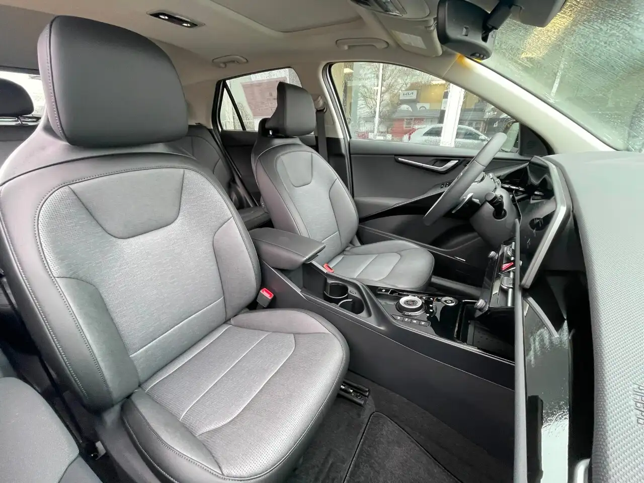 Kia Niro снимка Kia Niro
