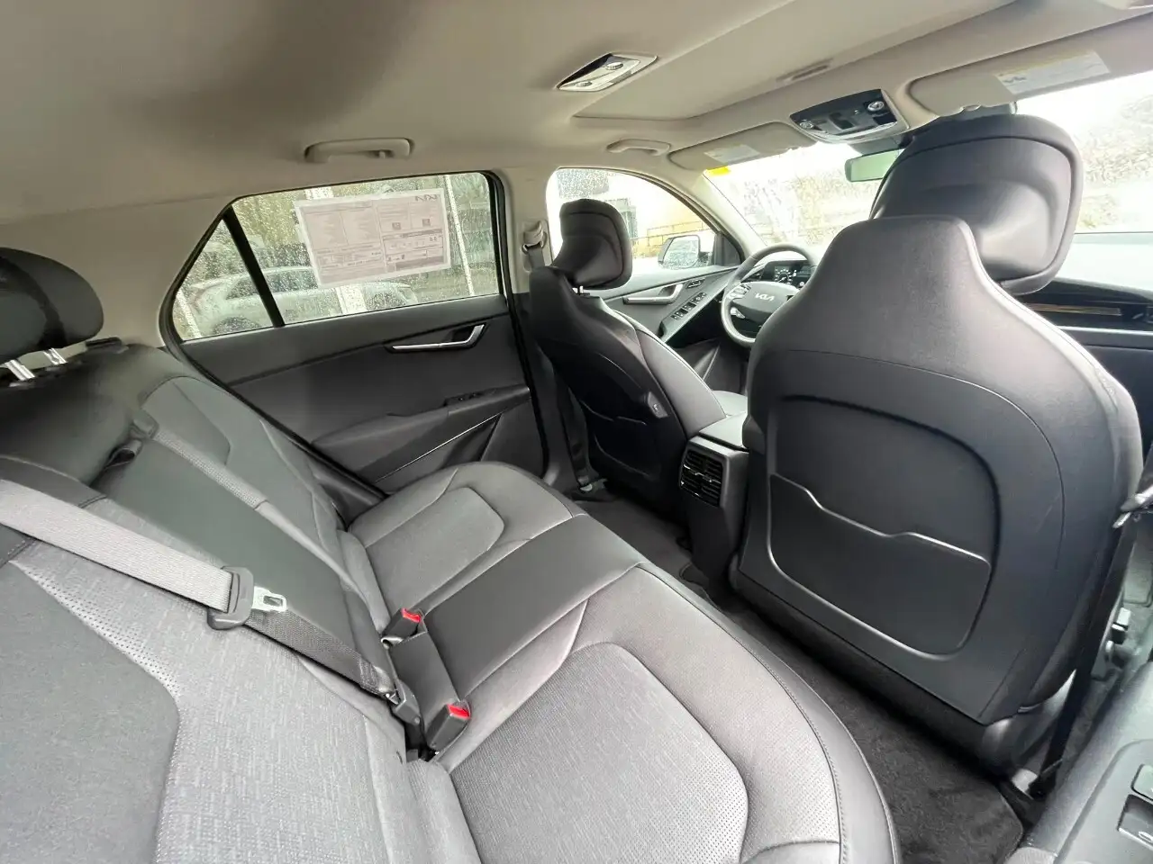 Kia Niro снимка Kia Niro