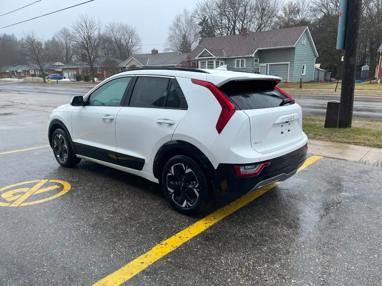 Kia Niro снимка Kia Niro