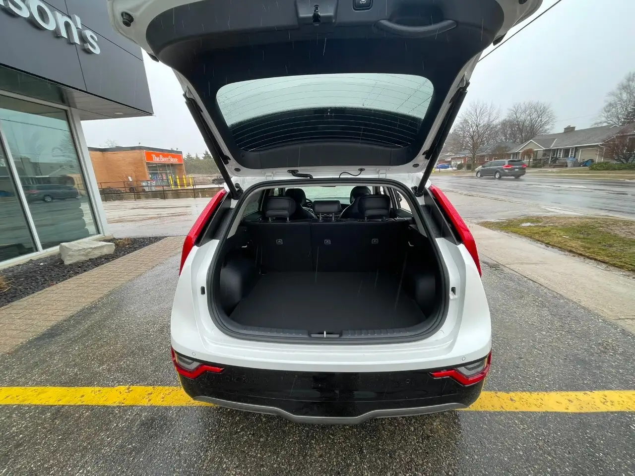 Kia Niro снимка Kia Niro