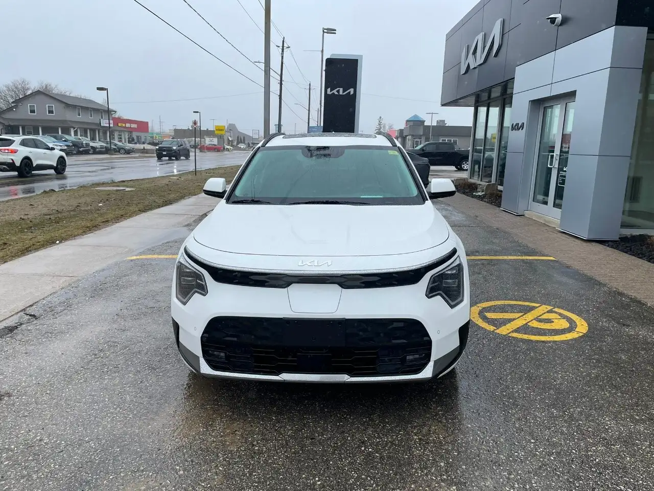 Kia Niro снимка Kia Niro