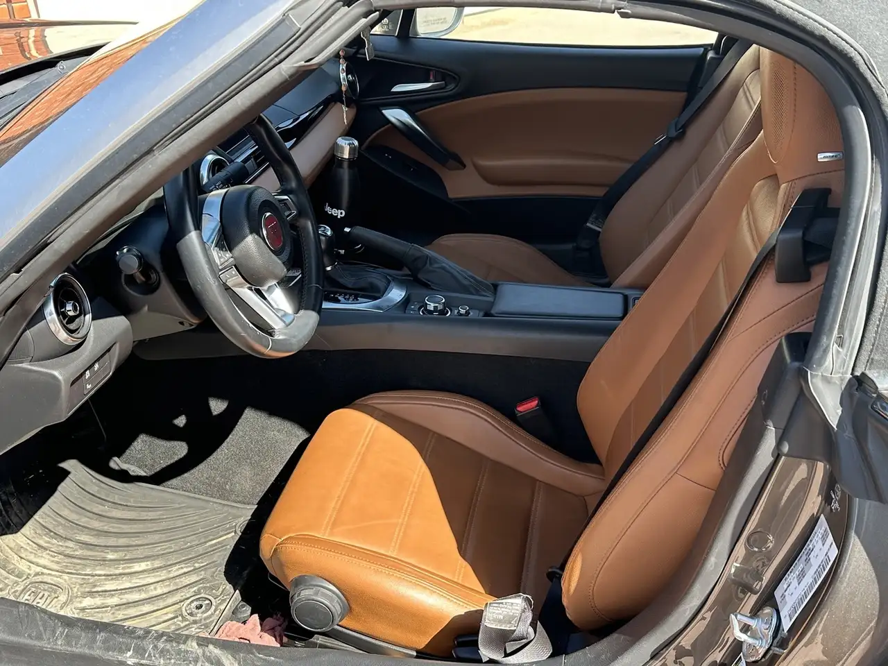 Fiat 124 Spider снимка Fiat 124 Spider
