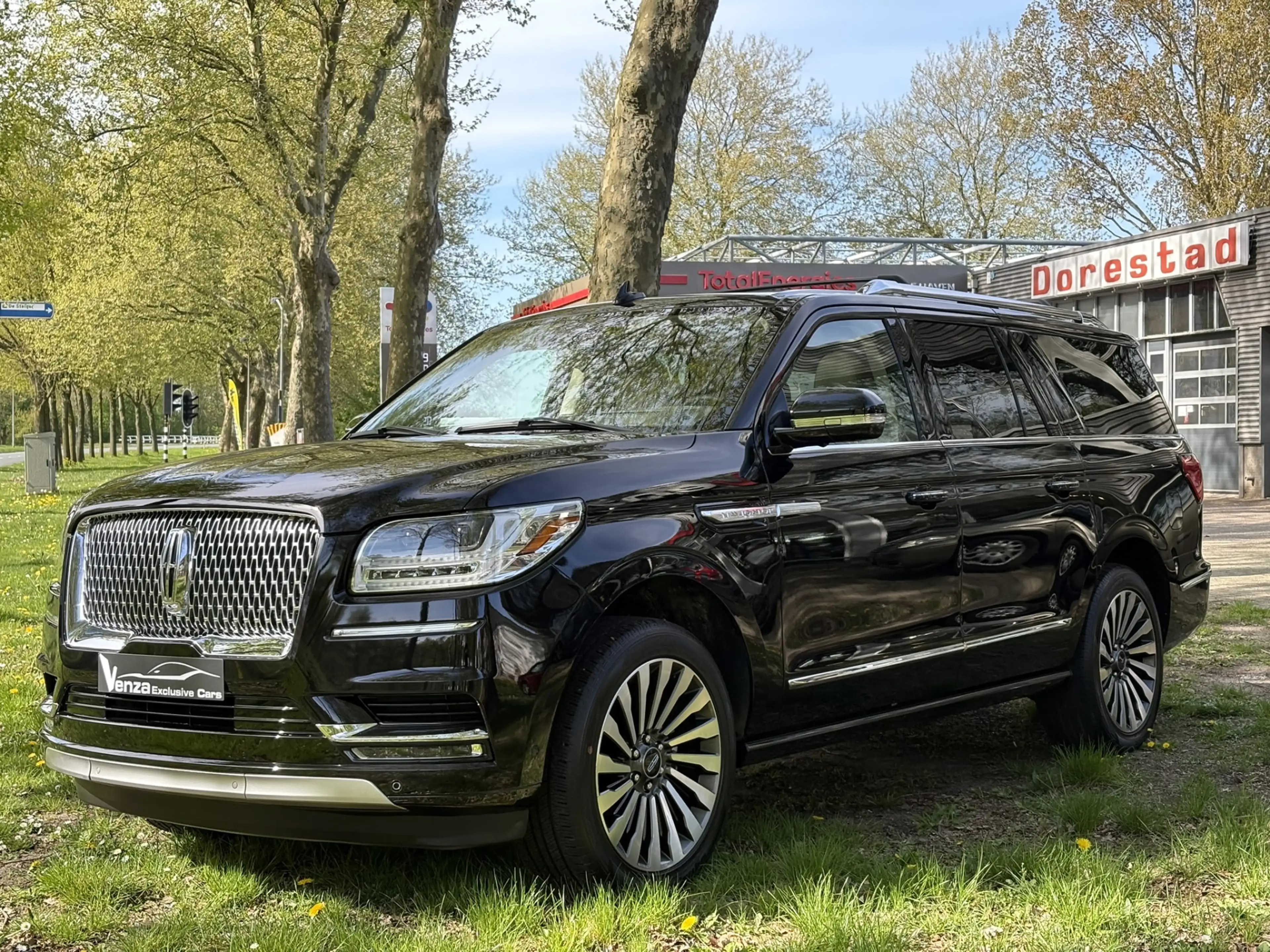 Lincoln Navigator 3.5TT AWD Reserve Lang 7-P — photo 3