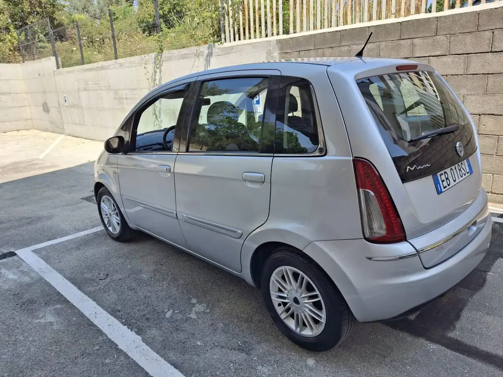 Lancia MUSA 2010 из Европы — купить под ключ