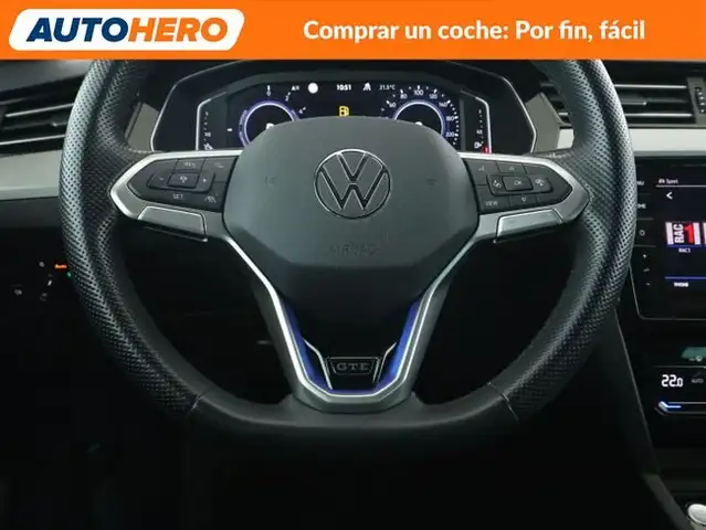 Volkswagen Passat view 27
