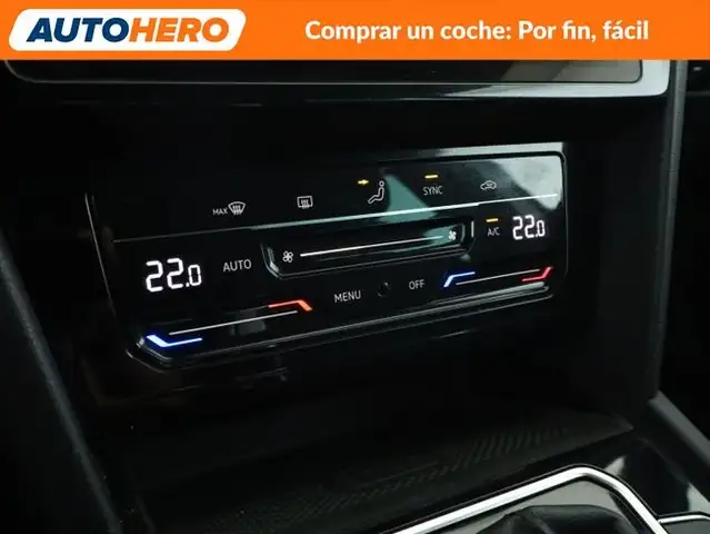 Volkswagen Passat view 29