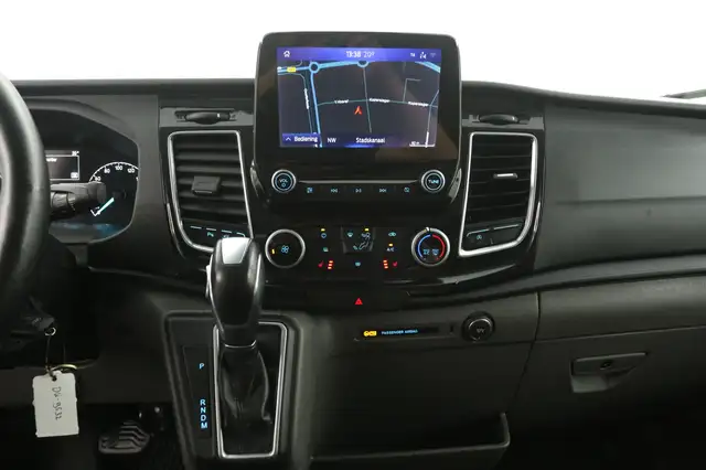 Ford Transit view 11
