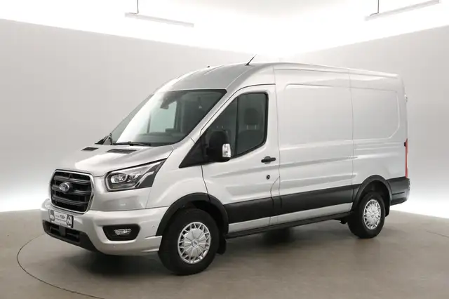 Ford Transit view 8
