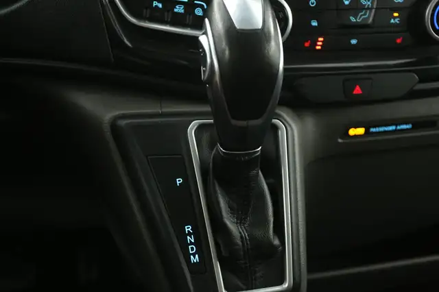 Ford Transit view 19