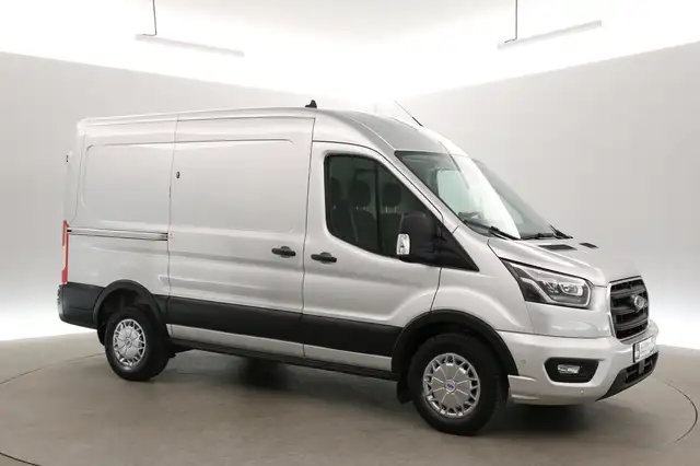 Ford Transit view 6